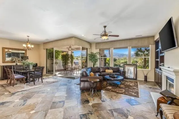 3BR PGA West Pool Home by ELVR - 57065 - Oda Düzeni