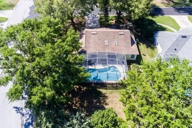 3BR Pool Home in Sunridge by SHV-100