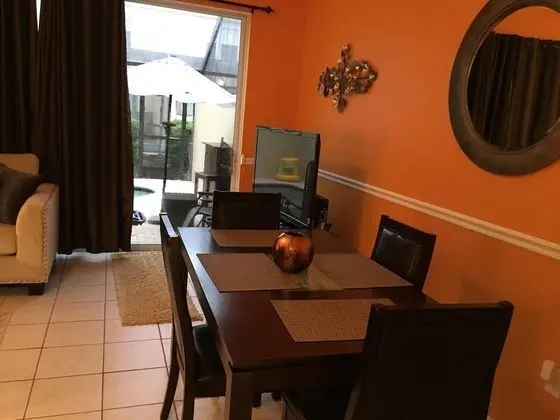 3BR Windsor Hills Townhome 7671 by OVRH - İç Mekan