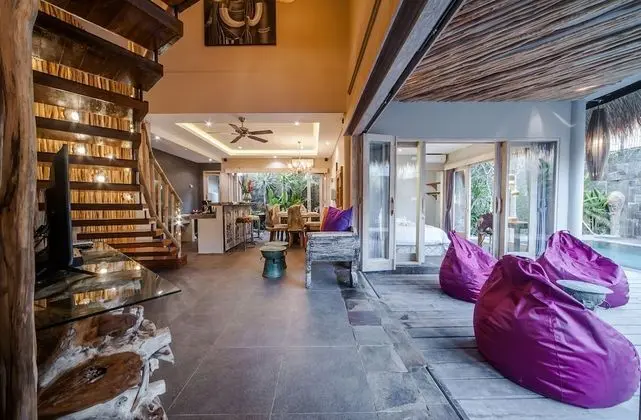 3BRLuxury Villas Merci Resort Seminyak 2 - Oda Düzeni