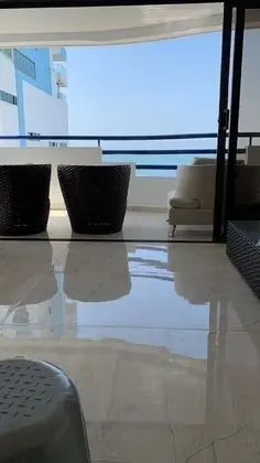 3mr8 Duplex Apartment In Cartagena Facing The Sea With Air Conditioning And Wifi