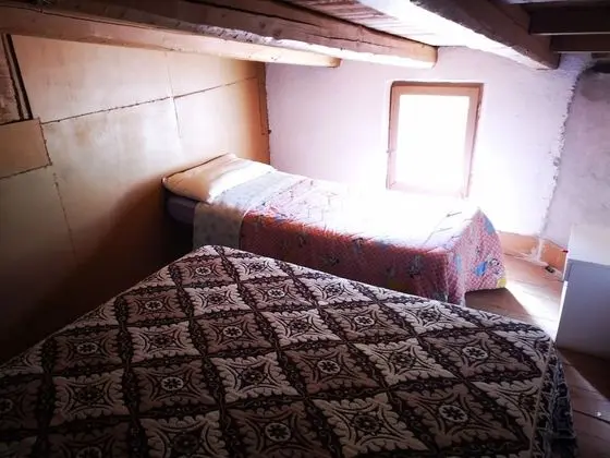 3rd Private Room in the Attic With Shared use of the Swimming Pool - Oda