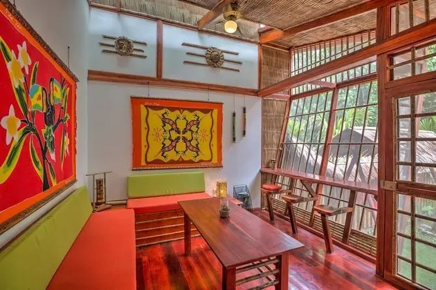 Villa 4 - Amazing 2 Bed Villa - Private Garden