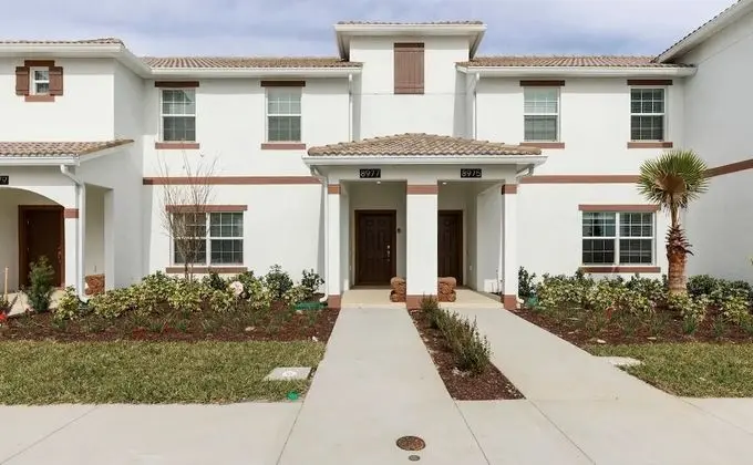 4 bdrms villa at Champions Gate - Dış Mekan