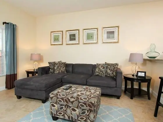 4 Bed 3 Bath Paradise Palms Luxury Townhouse