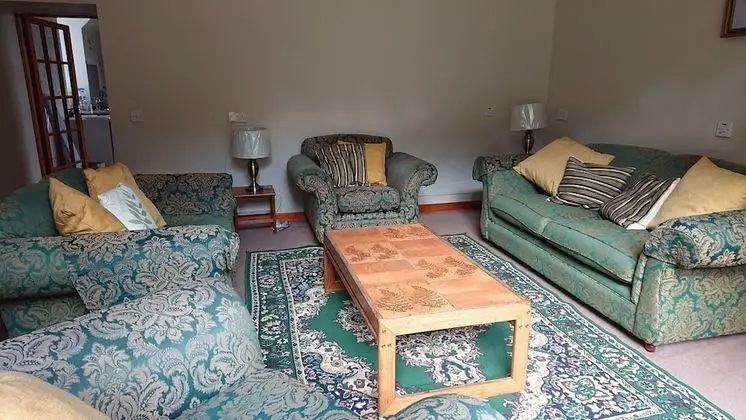 4-bed Property in Converted Coach House in Turriff