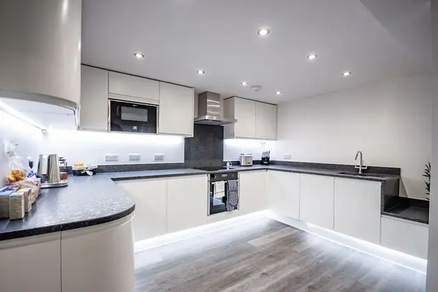 4 Bed- The Westminster Suite