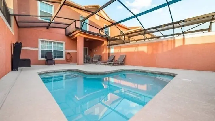 4 Bedroom 3 Bath Town Home With Pool in Paradise Palms Resort