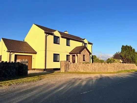 4 Bedroom Detached House- Log Fire, Mountain Views - Öne Çıkan Resim