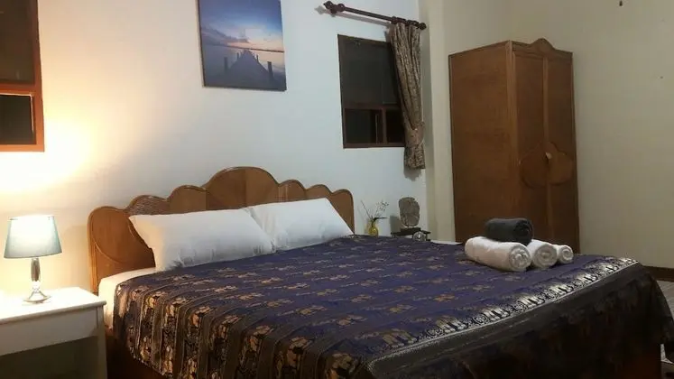 4 Bedroom House & Private Pool Pattaya - Oda