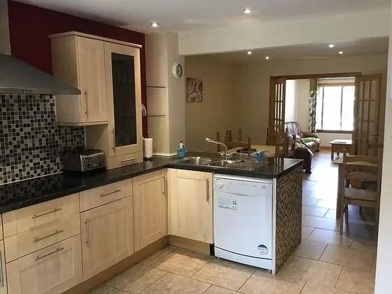 4 Bedroom House Stratherrick - Mutfak