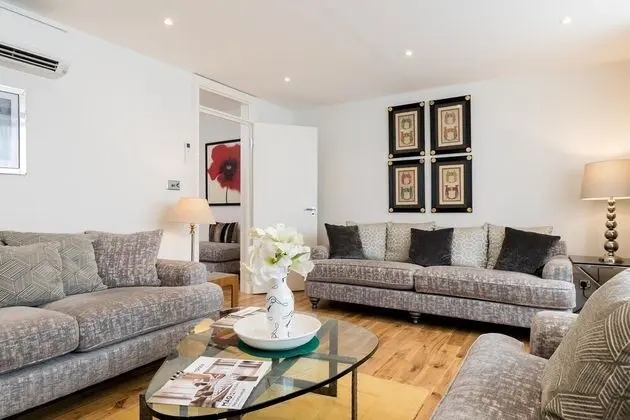 4-bedroom Villa on Marble Arch - Oda Düzeni