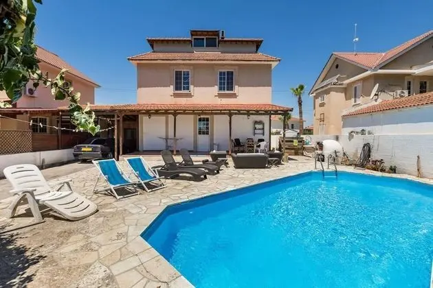 4 Bedroom Villa With Private Pool Near Beach - Dış Mekan