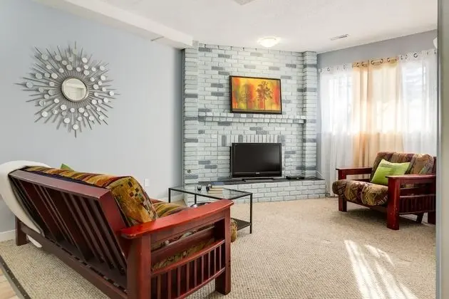 4 Bedroom Suite in Calgary - Öne Çıkan Resim