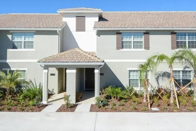 4 Bedrooms Villa - Storey Lake