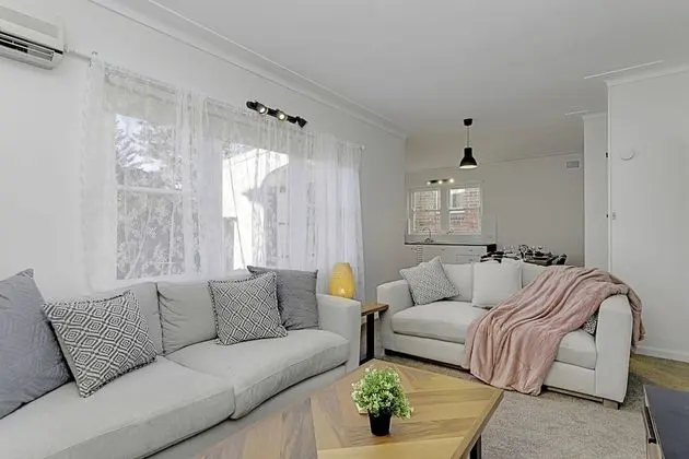 4 BR Apartment Short Walk to Bondi Beach