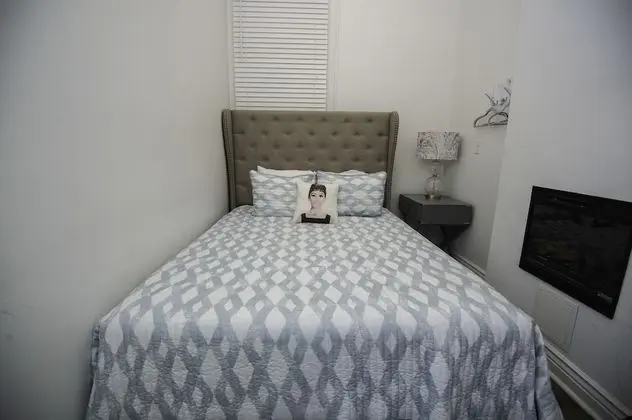4 BR -Famous Landmark Next to Bourbon St - Oda
