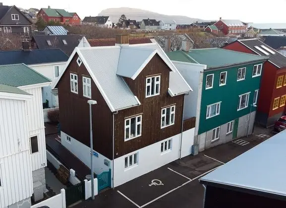 4 BR House - Downtown - Old Town -Marina