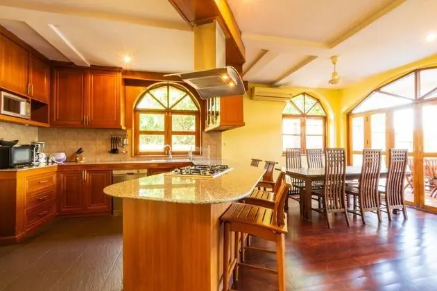 4 BR Pool Villa in Great Location - CV4 - Mutfak