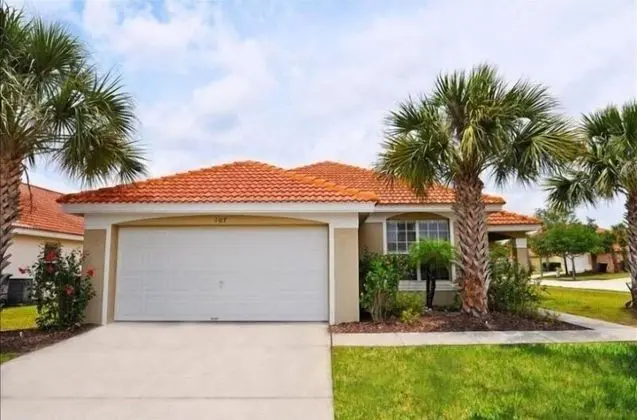 4 Br Pool Home in Aviana Resort