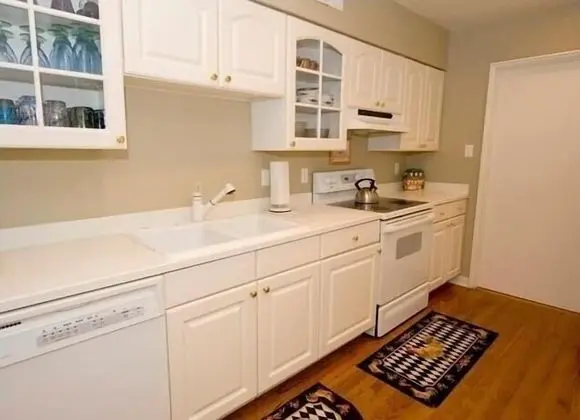 4 Genoa Court at The Sea Pines Resort - Mutfak