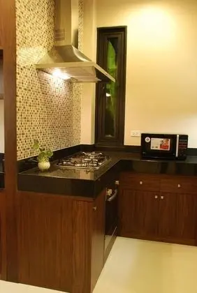 4 Houses Boutique Resort Phuket - Mutfak