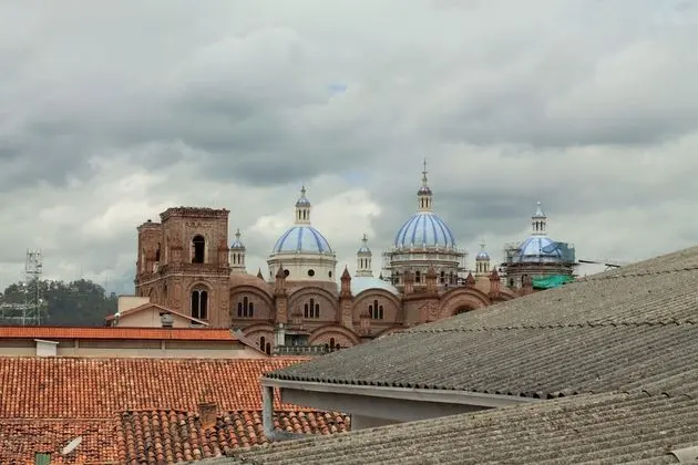 4 Mundos