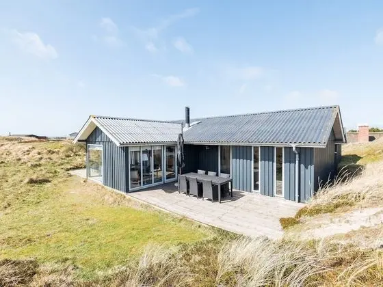 4 Person Holiday Home on a Holiday Park in Fanø