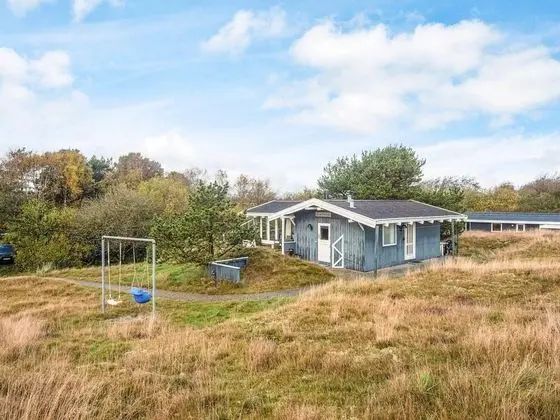 4 Person Holiday Home on a Holiday Park in Fanø