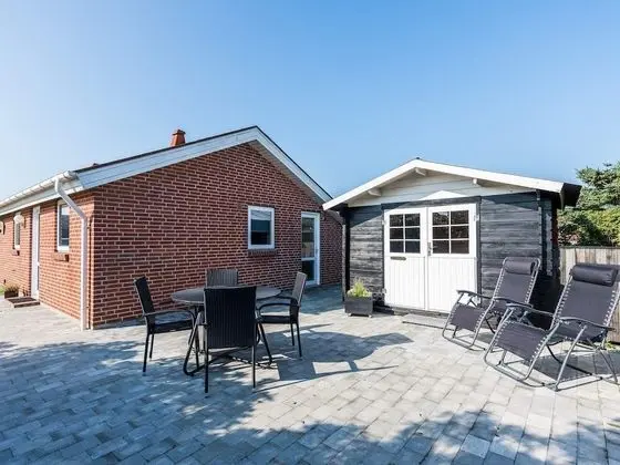 4 Person Holiday Home on a Holiday Park in Henne