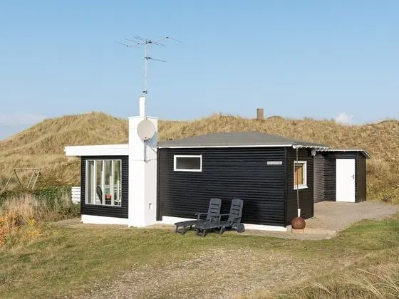 4 Person Holiday Home on a Holiday Park in Hvide Sande