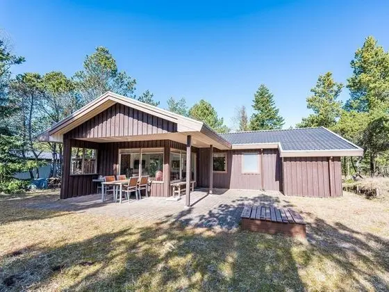 4 Person Holiday Home on a Holiday Park in Nørre Nebel