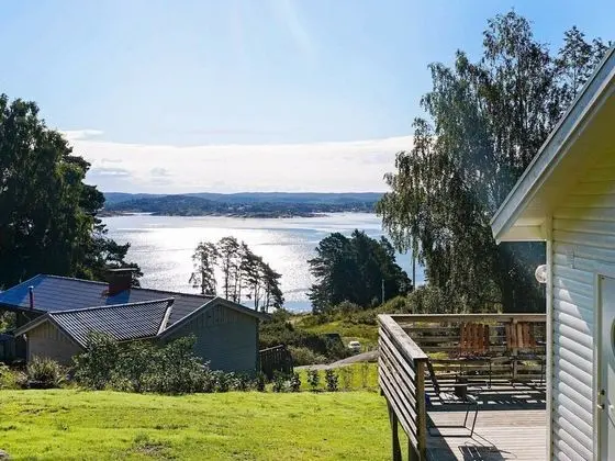 4 Person Holiday Home in Höviksnäs