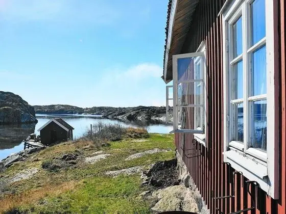4 Person Holiday Home in Klövedal