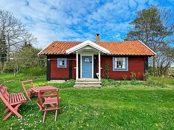 4 Person Holiday Home in Löttorp