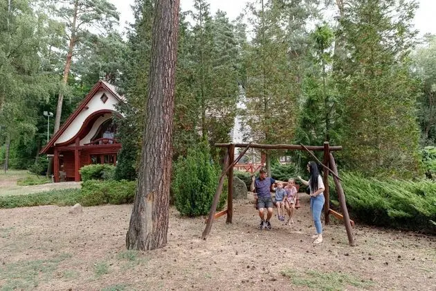 4 Pory Roku Restauracja i Nocleg - Yerinde Yemek