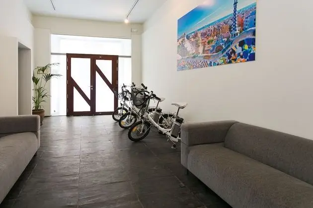 4 Rooms Barcelona - Lobi