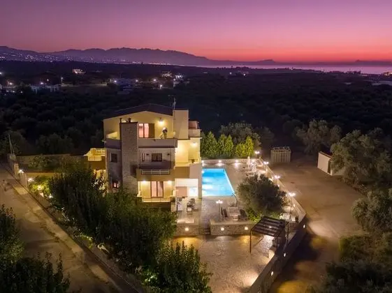 Villa 4 Seasons tangible luxury