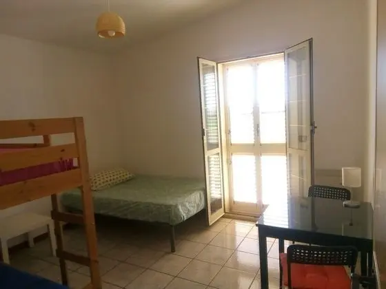 4 Seater Room for Rent With Private Bathroom and Wifi - Molise