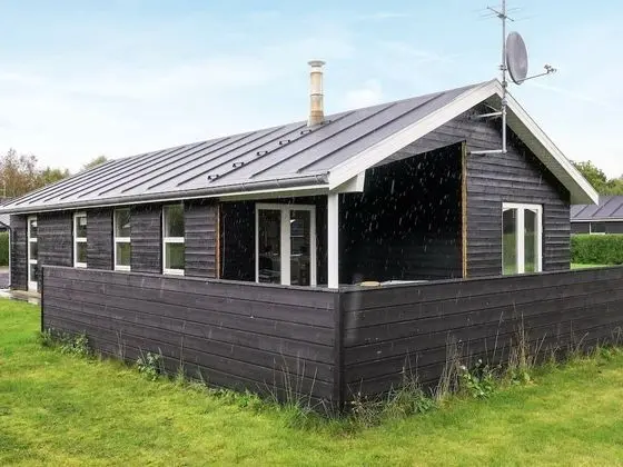 4 Star Holiday Home in Hals
