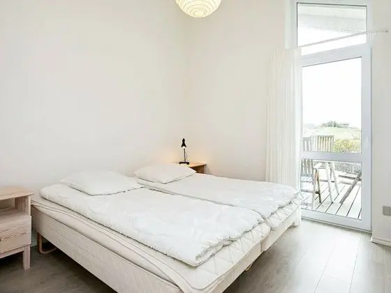 4 Star Holiday Home in Lokken - İç Mekan