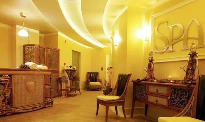 4 Star One Bedroom Apartment With Garden - Lobi