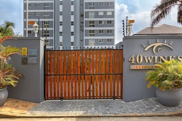 40 Winks Guest House Green Point Cape Town - Dış Mekan