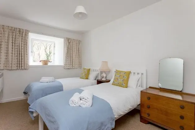 400 Dean Village Apartment - Öne Çıkan Resim