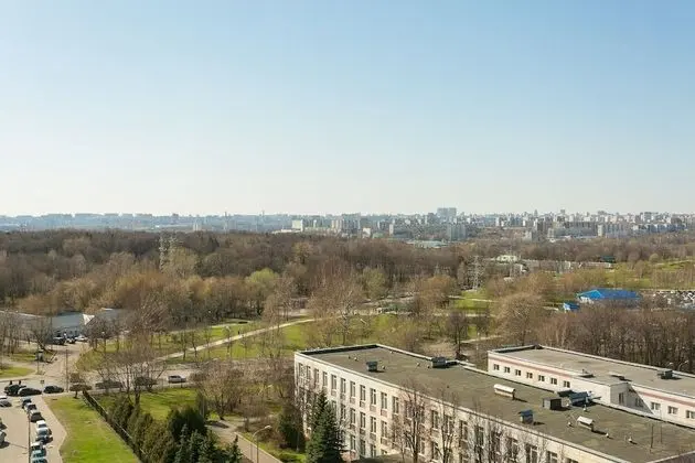 41 Orekhovo 3 Bedroom Apartment near Tsaritsyno Park