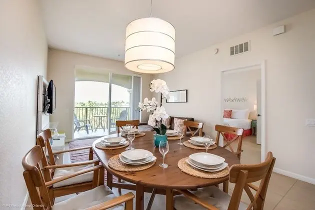 4102 Breakview Drive #407