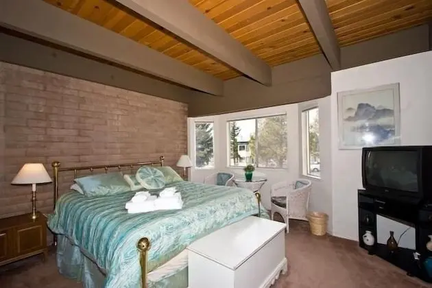 439 Ala Wai Blvd. Unit 120 - Oda