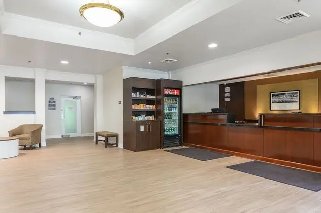 Hotel 44 North - Lobi