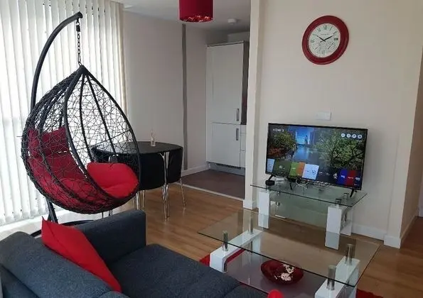 45 Brooklyn House - Lap of Luxury City Centre Apartments in Hub - Parking, City View