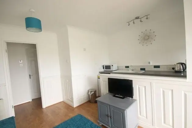 45F Medmerry Park 1 Bedroom Chalet - Oda